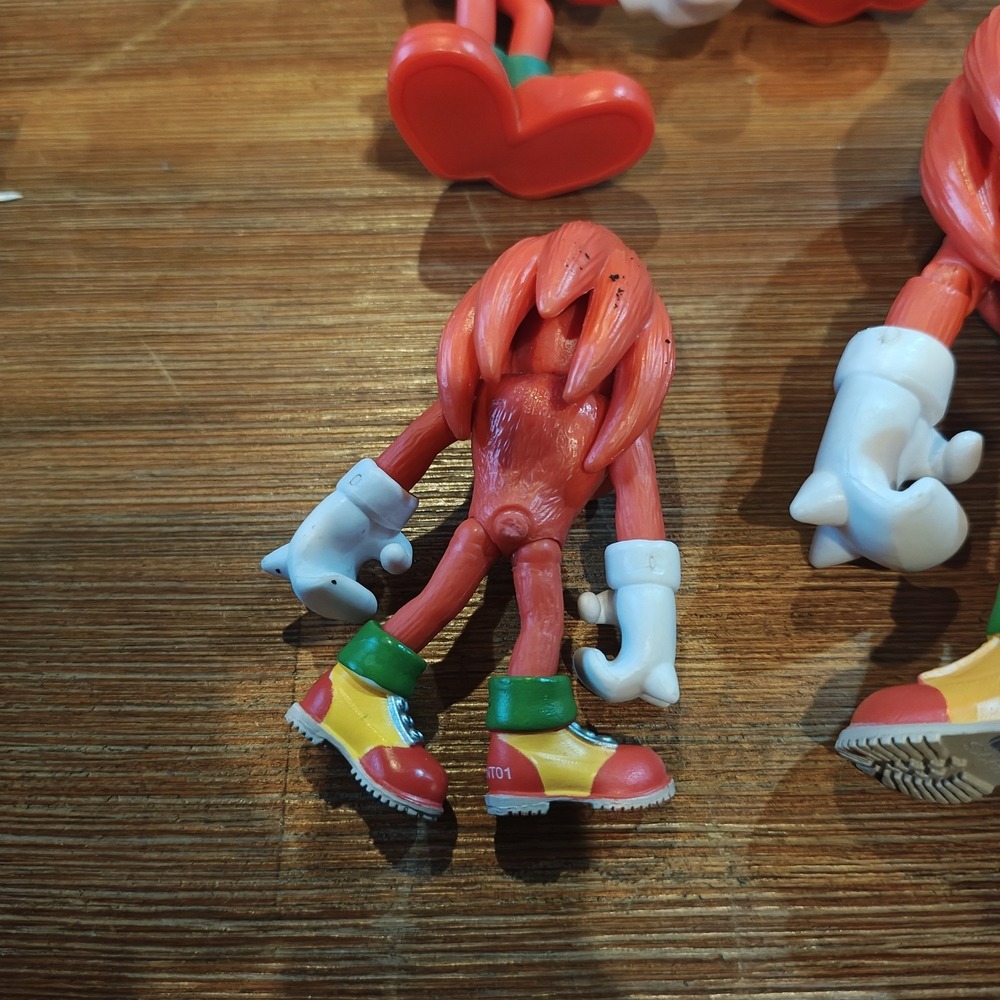 Knuckles The Echidna Mini Figure Lot 2" 4" Movie Jakks ZA1 - Picture 3 of 3